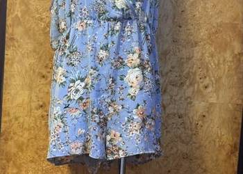 Kombinezon w kwiaty 4xl