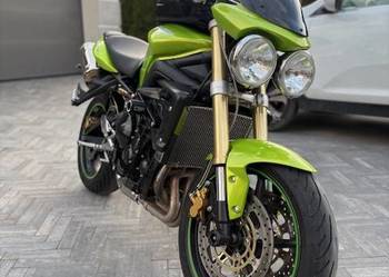 Triumph Street Triple 675