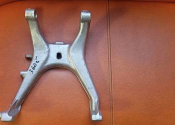 STOPKA CENTRALNA MZ, STOJAK MZ ETZ 150 MZ ETZ 251, Podstawa centralna