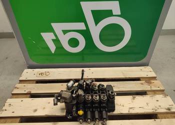 Rozdzielacz hydrauliczny Manitou MLT 730 (07281961)