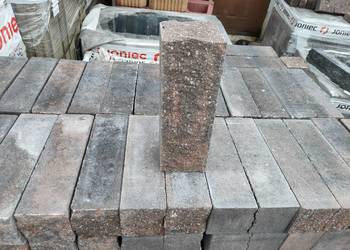 Palisada łupana 30*10*9 brązyt Kostka brukowa Ogrodzenie