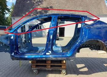 TESLA MODEL Y 2024r, DACH NIEBIESKI PPSB 