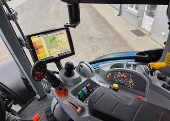 New Holland T6.150 , 2015 rok , full wyposażenie + GPS, STAN PERFEKT !