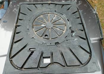 Mercedes 190 W201 pokrywa koła zapasowego płyta bagażnika