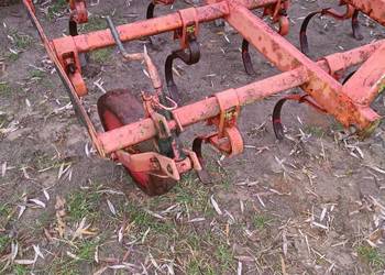 Kultywator z wałkiem