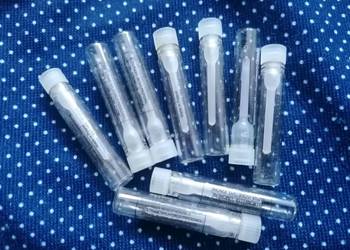 Szklane pojemniczki o poj.0,6ml po perfumach sztuk  9