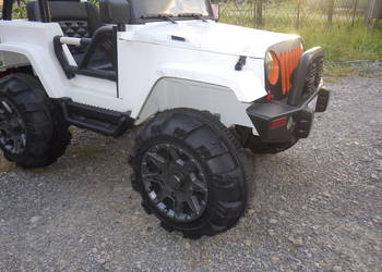 Duży Jeep na Akumulator - Mocny Jeep na Akumulator