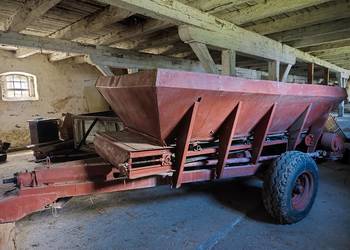rozsiewacz wapna RCW-3