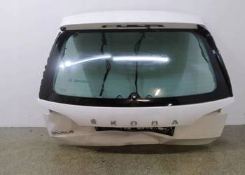 KLAPA TYŁ SZYBA USZKODZONA  Skoda Scala I (2019-)