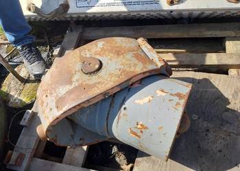 siłownik do wywrotu