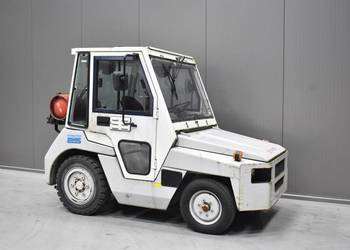 Ciągnik TOWING TRAKTOR TOYOTA 02-2TG25 LPG