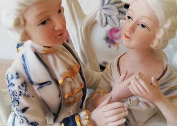 Figurka sygnowana Royal ręcznie malowana
