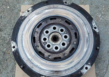 Audi 80 B4 2.6 2.8 V6 A4 B5 C4 Koło zamachowe Dumasowe Dwumasa 078105266A