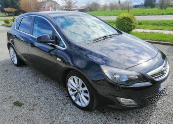 Opel Astra 2011r. 169.000km Sprowadzony na kołach