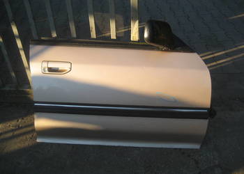 subaru legacy I sedan 89-94r drzwi przód prawe