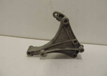 Łapa silnika alternatora Opel Corsa E Astra IV J 1.3 CDTI 55568857