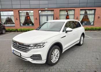 Oryginalne koła zimowe FELGI 19 VW Touareg III Continental 255/55R19 6,5mm