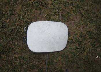 Klapka wlewu paliwa srebrna Rover 25 200 214 216 MG ZR 95-05