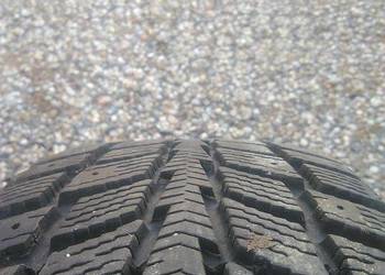 Opony zimowe 205/60/R16 4szt w cenie jednej