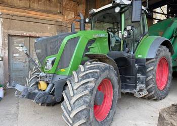 Ciągnik rolniczy Fendt 828 ProfiPlus