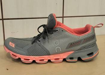 Buty damskie Do biegania On Cloud roz 42