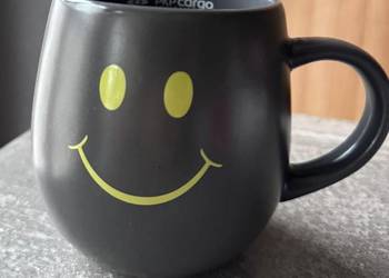 Kubek ceramiczny z uśmiechem