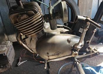 Wsk 125 silnik