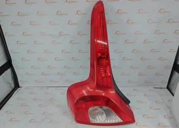 VOLVO C30 12r lampa lewa tył 31213913