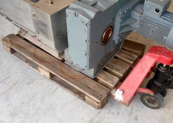 ROZDRABNIACZ KRUSZARKA SCHREDDER DWOWAŁOWA Z KWASOWKI