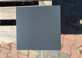 Gres / płytka podłogowa mood coal 32x32 firmy RICCHETTI
