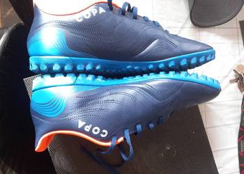 Sprzedam Nowe, oryginalne korki marki ADIDAS wykonane z najwyższej jakości