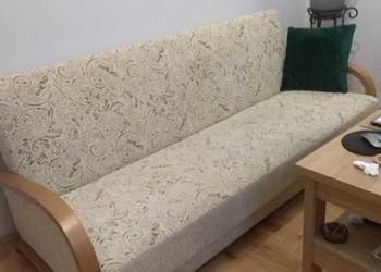 Sprzedam bardzo ładną wersalkę