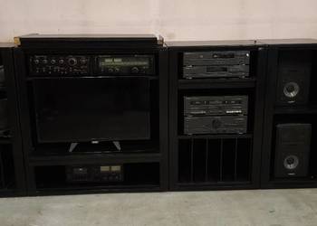 Meble pod sprzęt hi-fi