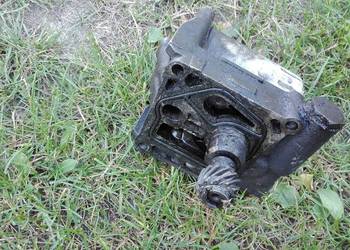 ford escort 94r  1.8d pompa olejowa
