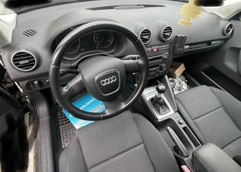 Audi A3 8p Deska rozdzielcza ,kierownica , poduszka kierowcy 3 ramienna