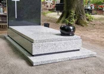 Nagrobek strzegomski / szwed nr.1935