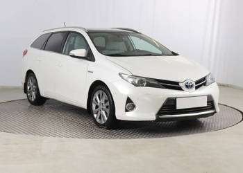 Toyota Auris Hybrid