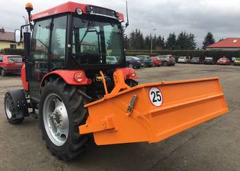 Szufla z systemem mechanicznym przystosowana do traktora 530 litrów