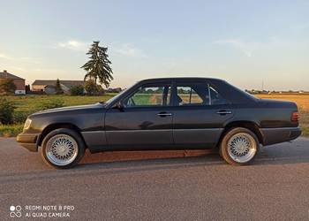 Mercedes w 124. 2.0 b+g