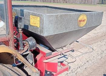 Rozsiewacz nawozów JAR-MET