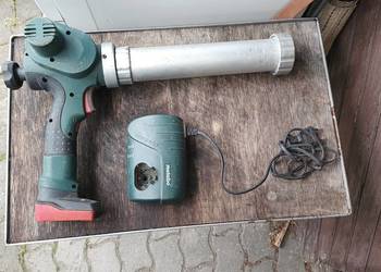 AKUMULATOROWY PISTOLET DO NAKŁADANIA KLEJÓW I PAST METABO KPA