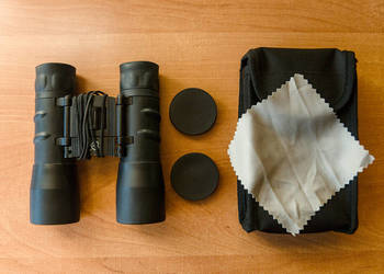 Lornetka 12x32 - kompaktowa, kieszonkowa, dachowa, szkła BK-7