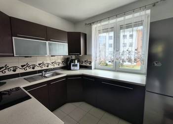 3 pokoje | pierwsze piętro |duży balkon | gotowe do zamieszkania | świetna