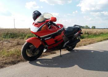 Honda CBR1000F