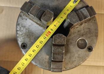 Uchwyt Tokarski Bison  fi160