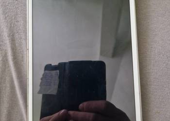 Sprzedam tablet Samsung Galaxy tab 4