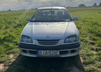 Toyota Avensis 2.0d 1998r