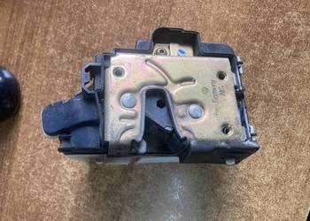 vento zamek drzwi prawy tyl