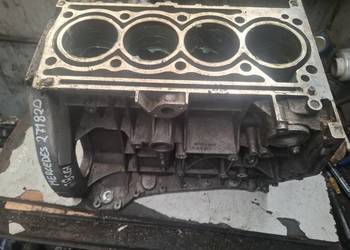 MERCEDES W204 1,8 CGI 271820 blok silnika