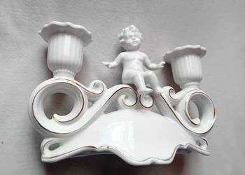 Świecznik dwuramienny z amorkiem, Reichmannsdorf, okres 1896-1902.